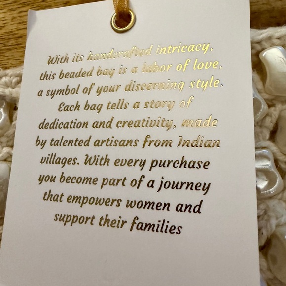 Viral Cream Knit Crochet/ Pearl Beaded Tote Bag NWT - Picture 6 of 12